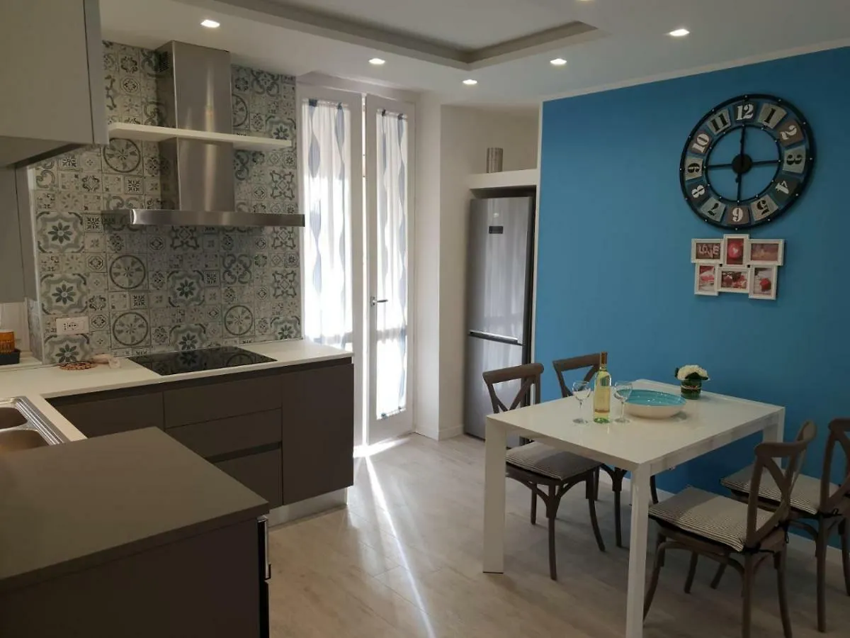 Appartamento Roberto House Fertilia Daire