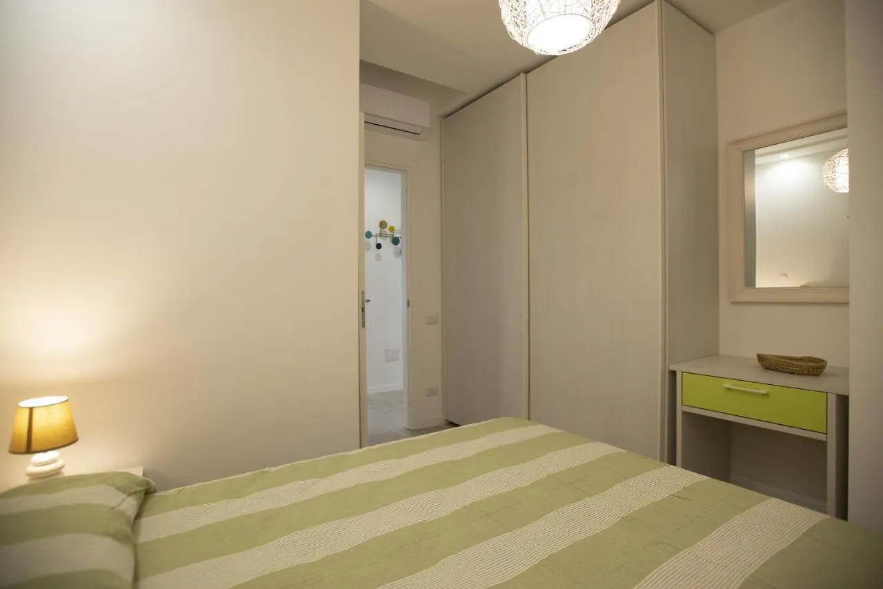 Daire Appartamento Roberto House Fertilia İtalya